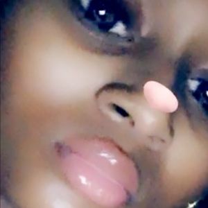 Meet your Posher, Imani